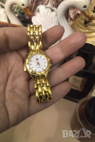 Нов позлатен дамски часовник , снимка 4 - Дамски - 44277755