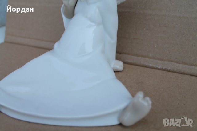 Испанска порцеланова фигурка ''LLardo'' седнал Ангел, снимка 3 - Колекции - 41340871
