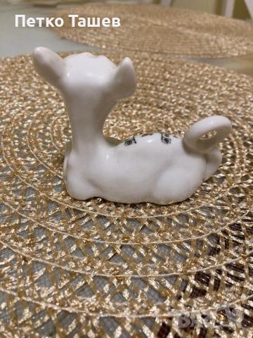 Порцеланова котка, снимка 3 - Други ценни предмети - 53113373