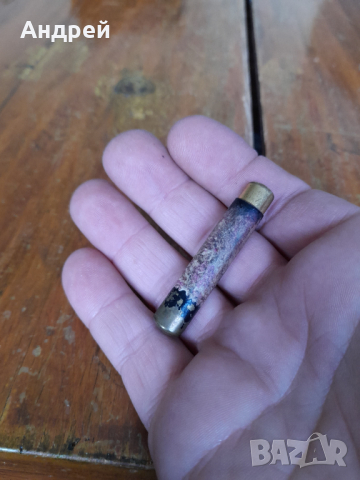 Стара кутийка от червило Каприз, снимка 3 - Други ценни предмети - 36116124