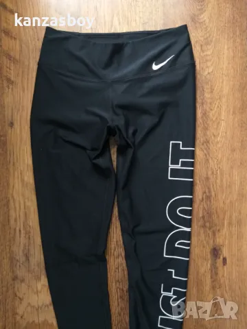 Nike - страхотен дамски клин S