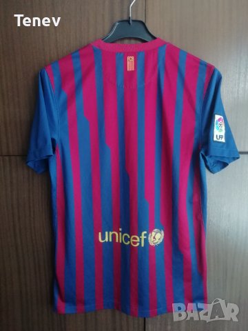 Barcelona Nike оригинална футболна тениска фланелка Барселона размер S, снимка 2 - Тениски - 41669591