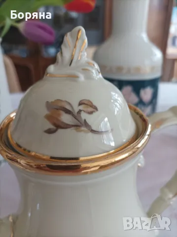 Двойка чайник и захарница KPM Kobenhavns Porcellains Maleri , снимка 4 - Сервизи - 49130742