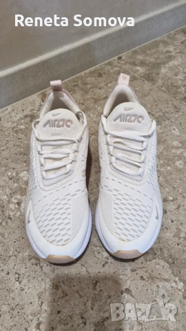 Маратонки Nike 270