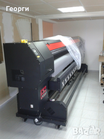 Широкоформатен принтер 320 см, снимка 2 - Принтери, копири, скенери - 36350826