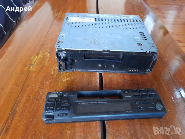 Стар автомобилен радиокасетофон Sony , снимка 7 - Антикварни и старинни предмети - 35825776