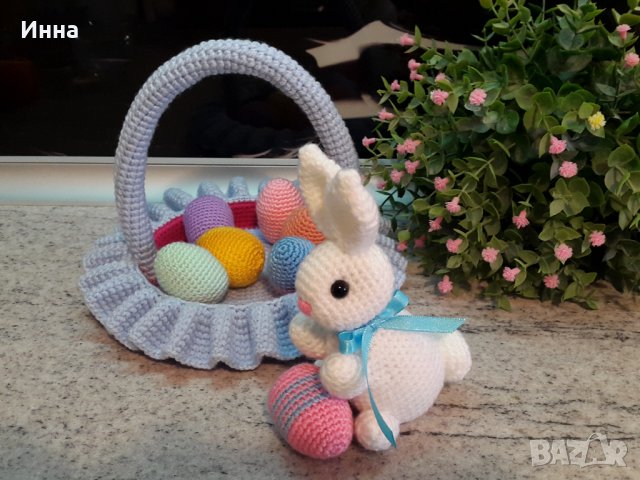 Великденски подаръци. Зайчето и яйцата в кошницата. Плетена играчка. Ръчно изработени., снимка 10 - Романтични подаръци - 40207441