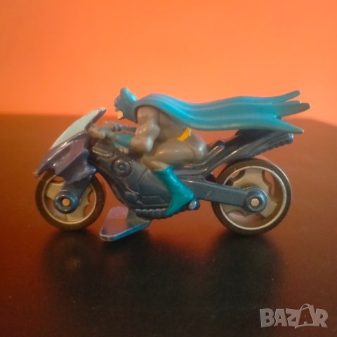 Колекционерска Mattel hot wheels Batman 2010 , снимка 6 - Колекции - 41990693