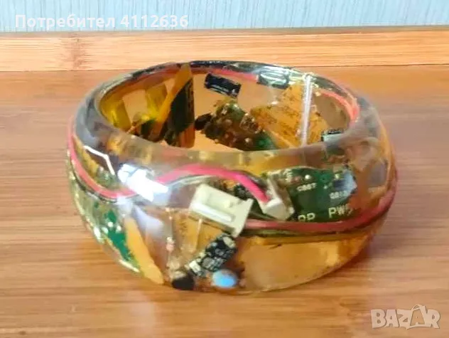 Гривни уникати от епоксидна смола, снимка 3 - Гривни - 49237035