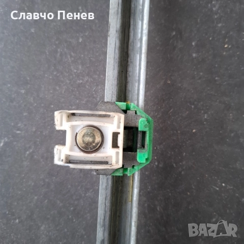 Машинка стъкло предна лява за Mercedes W210., снимка 7 - Части - 52038620