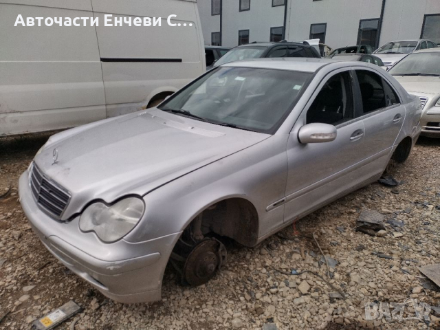Мерцедес 203 Mercedes 203 бензин на части, снимка 2 - Автомобили и джипове - 36424242