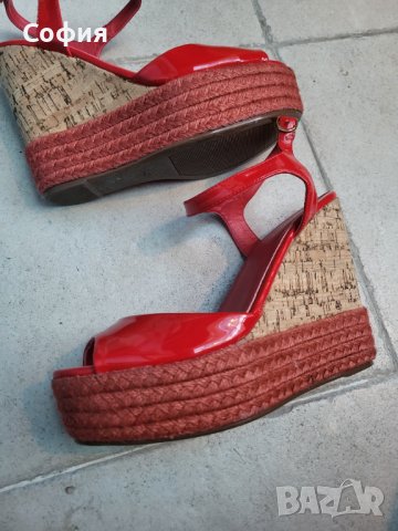 Червени сандали на платформа , снимка 4 - Сандали - 42273848