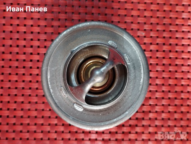 Термостат Vernet TH5812.88J за FORD CAPRI II,CONSUL,​ESCORT I,​II,​FIESTA III,​NISSAN MARCH III,MICR, снимка 3 - Части - 39078346