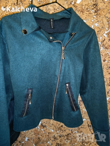 Дамско велурено късо яке , снимка 4 - Якета - 52977168