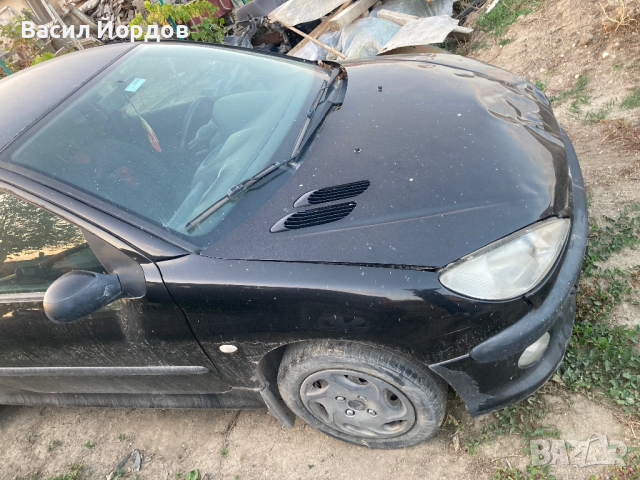 Пежо 206 1.6 90 к.с НА Части / Peugeot 206 1.6 90к.с, снимка 2 - Автомобили и джипове - 44932964