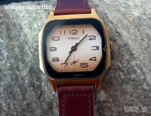 Колекционерски часовник Победа, рядък модел, позлатен