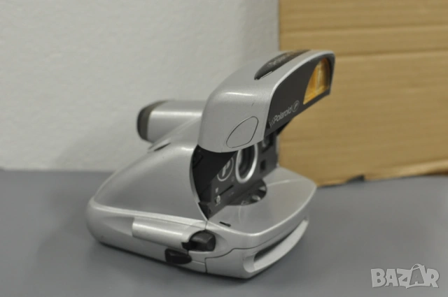 Фотоапарат за моментални снимки Polaroid P, снимка 2 - Фотоапарати - 53733452