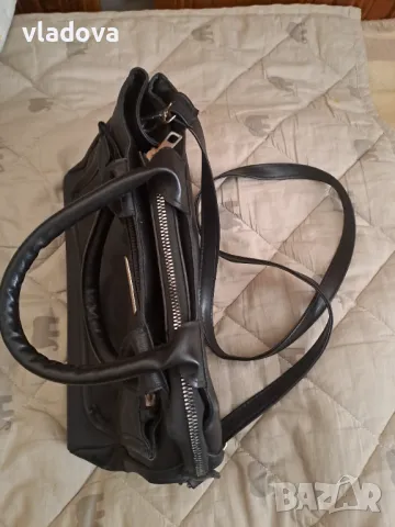 Дамска кожена чанта , снимка 2 - Чанти - 48416953