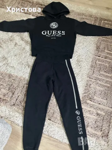 Оригинален екип Guess , снимка 1 - Спортни екипи - 48962265