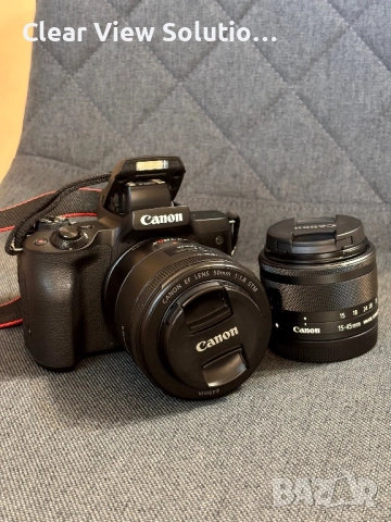 Canon EOS M50 + 2 обектива + аксесоари