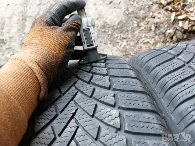 4бр.зимни гуми BRIDGESTONE 225/60/17 99H DOT 3520, снимка 4 - Гуми и джанти - 48650766