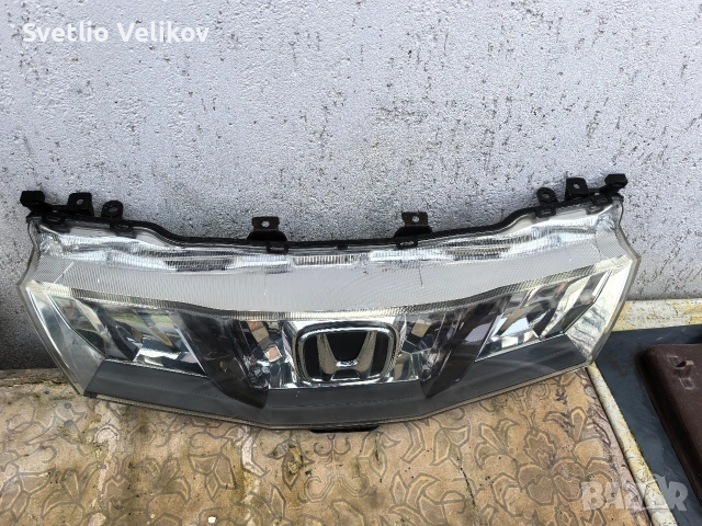 Предна решетка за Хонда сивик 8 генерация, снимка 2 - Части - 53346694