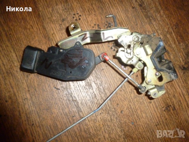 Задна лява брава Дайхатсу Териос 1.3 2000 год