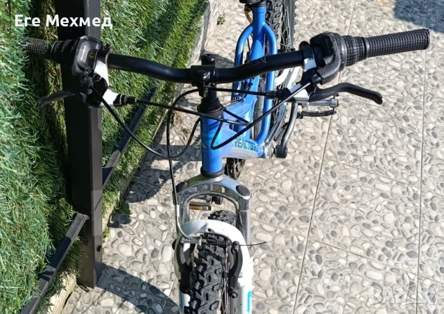 Продавам велосипед REЛCTOR 