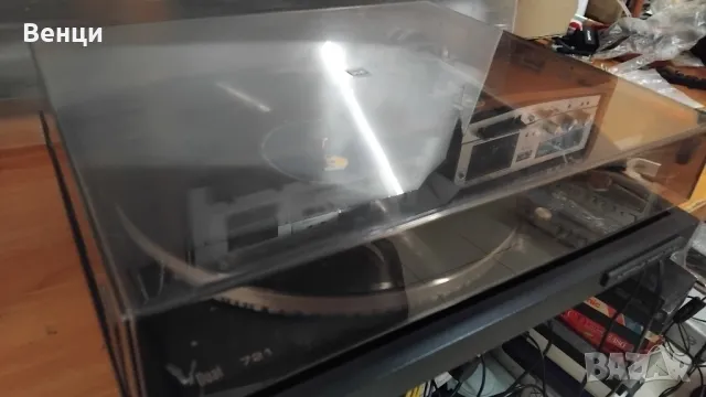 Dual CS 721 direct drive, снимка 11 - Грамофони - 49174564