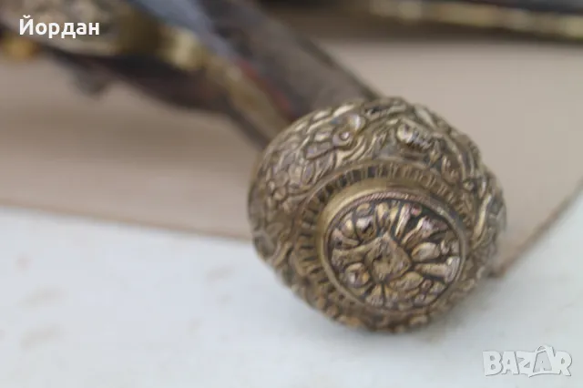 Чифт кремъчни пистолети със сребърен обков и набивка, снимка 11 - Колекции - 49496955