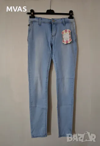 Нови дамски дънки светло сини 