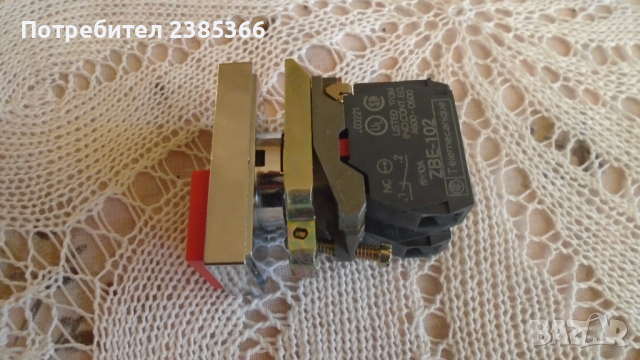 Сдвоен бутон XB4-BL845, Telemecanique, снимка 2 - Друга електроника - 36221248