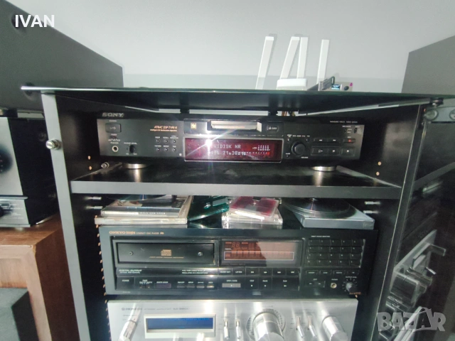 продавам мини диск-sony mds je520