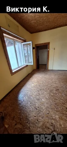 Къща гр. Нови пазар, снимка 15 - Къщи - 55453877