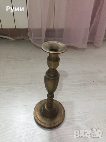 Стар свещник, снимка 2 - Антикварни и старинни предмети - 41817031