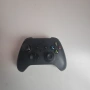 Конзола за игра Xbox series x(с контролер) и 3 итри, снимка 3