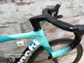 Карбонов шосеен велосипед Bianchi Oltre XR4 Disc Ultegra Di2 12 Fulcrum , снимка 13