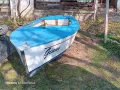 Продавам непотопяема, фабрична лодка за спорт и риболов., снимка 1