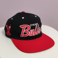 Mitchell & Ness Chicago Bulls Шапка с козирка, снимка 1 - Шапки - 44621598