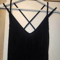 Дамска рокля в черно кадифе midi dress размер S BIK BOK цена 50 лв. + подарък сребърно колие, снимка 8 - Рокли - 42606371