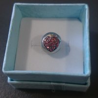 Елемент Пандора топче със сърце с кристали darker pink/нов, снимка 1 - Колиета, медальони, синджири - 39153118