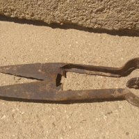 Стара кована ножица за стригане на овце, снимка 2 - Антикварни и старинни предмети - 41347797