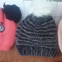 Детски зимни шапки , снимка 7 - Шапки, шалове и ръкавици - 34241341