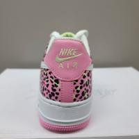 маратонки Nike Air Force 1 '07 'Pink Leopard' оригинални номер 38 ,5 -39, снимка 3 - Маратонки - 44829450
