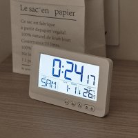 Електронен настолен часовник дигитален с осветление температура аларма, снимка 3 - Други - 42188699