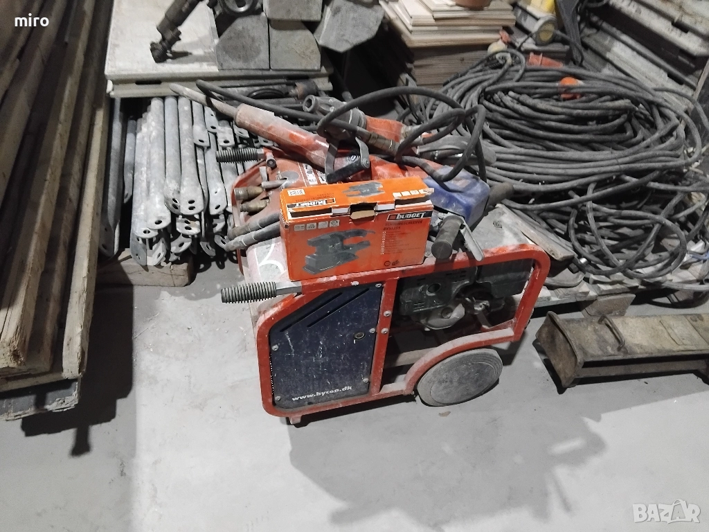 Хидравлична машина за къртене и пробиване със собствен двигател! Марка: HYCON ., снимка 1