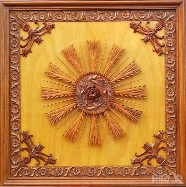 Дърворезба - украса за таван от орех и елша, уникат! , снимка 1