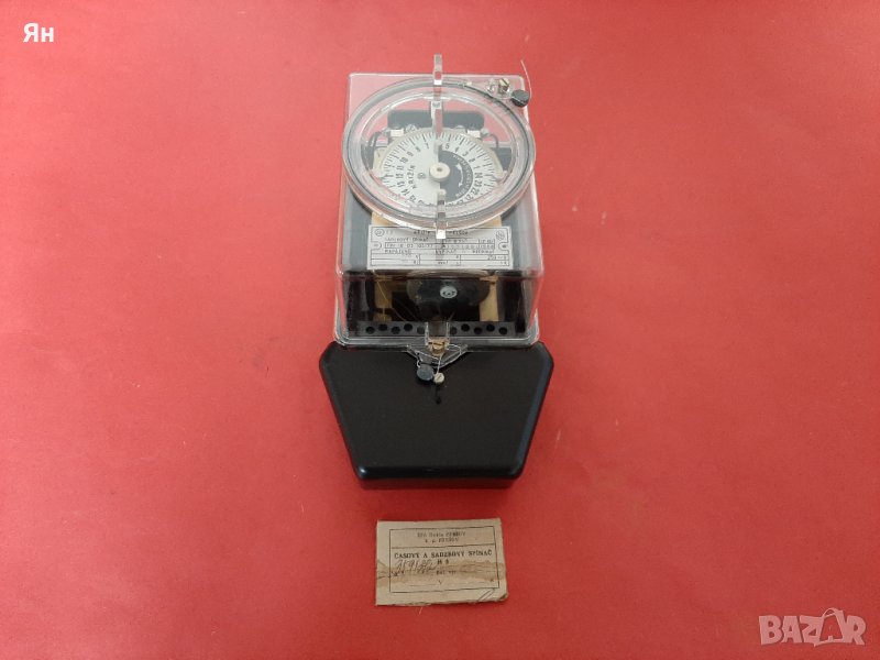 Оригинален Чешки Механичен Часовник/Реле 'KRIZIK' , снимка 1