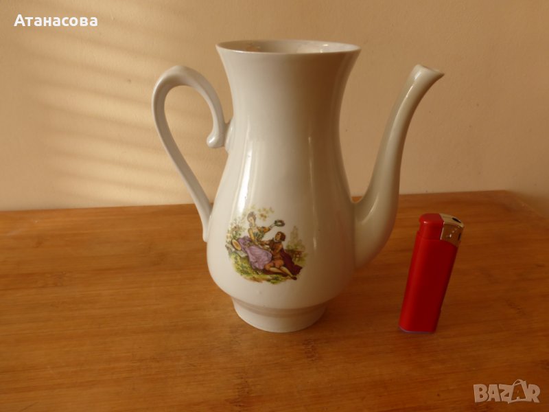 Украински порцеланов чайник Ромео и Жулиета 1975 г, снимка 1