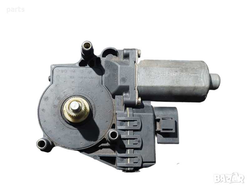 Дясна Машинка - Моторче Стъкло Ауди А6 C5 - A3 - A4 - 0130821785 - 102857XXX N, снимка 1